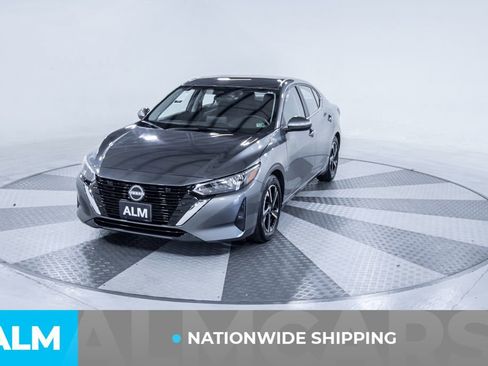 Used 2025 Nissan Sentra SV image 2