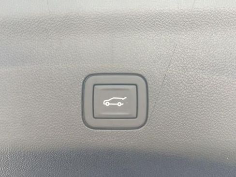 Used 2024 Cadillac Escalade Sport Platinum AWD/4WD image 20