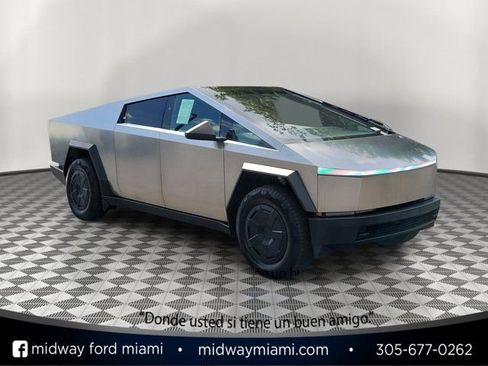 Used 2024 Tesla Cybertruck AWD Crew Cab image 1