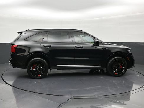 Used 2023 Kia Sorento SX AWD/4WD image 6