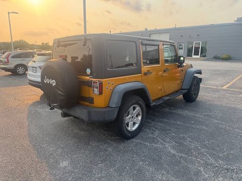 Used 2014 Jeep Wrangler Unlimited Sport w/ Quick Order Package 24S AWD/4WD image 4