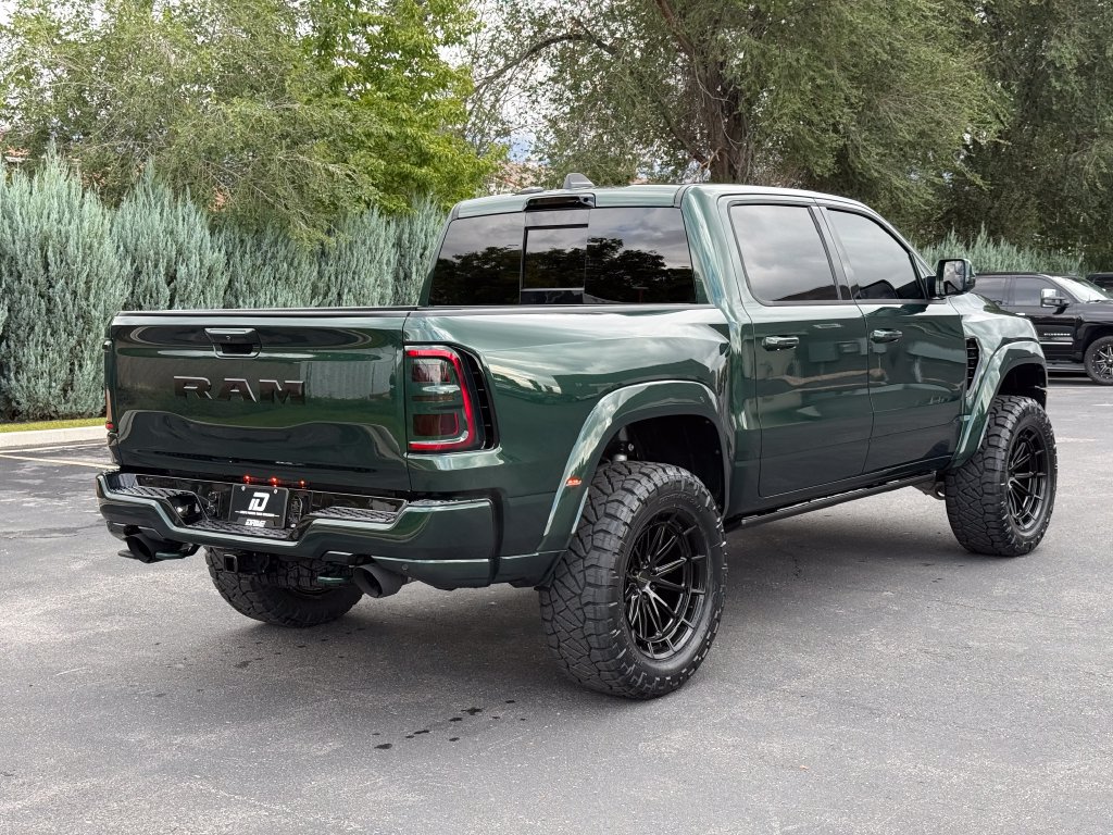 Used 2027 RAM 1500 4x4 Crew Cab image 10