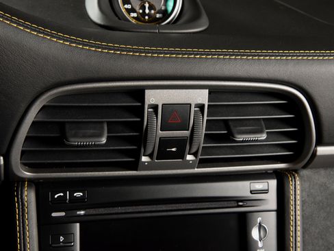 Used 2010 Porsche 911 GT3 image 21