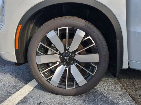 New 2026 Mitsubishi Outlander SEL FWD image 38