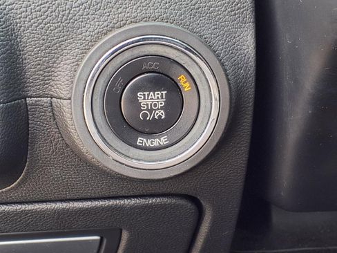 Used 2014 Maserati Ghibli Base image 21