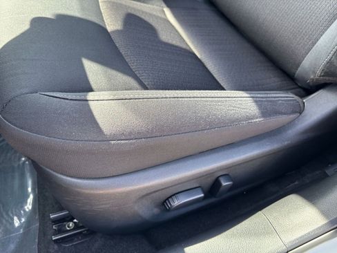 Used 2025 Nissan Altima 2.5 SV FWD image 22