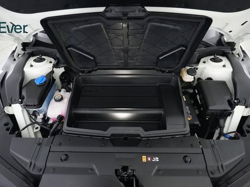 Used 2024 Kia EV6 GT-Line image 26