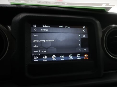 Used 2023 Jeep Gladiator Sport AWD/4WD image 54