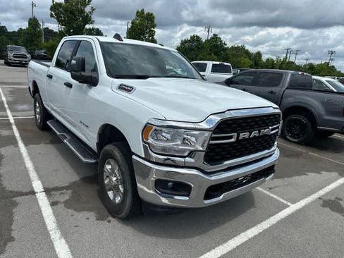 Used 2024 RAM 2500 Big Horn AWD/4WD image 13