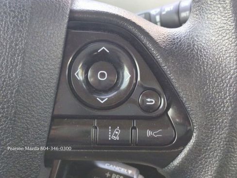 Used 2022 Toyota Prius LE image 25