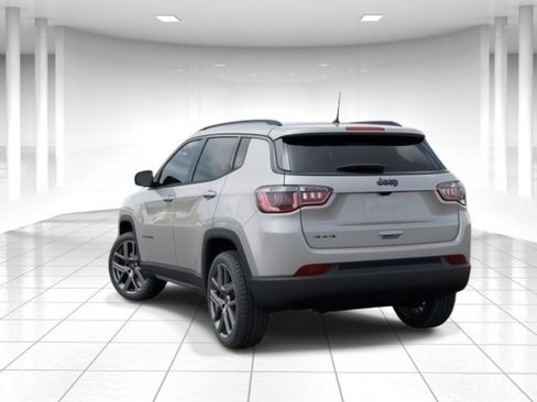 New 2026 Jeep Compass Latitude image 3