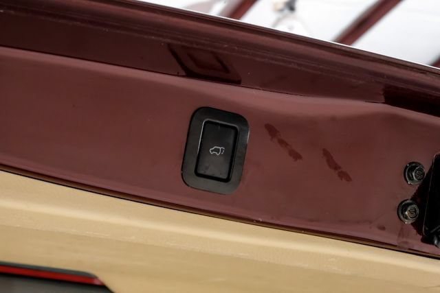Used 2019 Toyota Highlander XLE FWD image 60