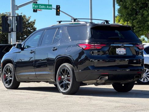 Used 2023 Chevrolet Traverse Premier w/ Redline Edition AWD/4WD image 8