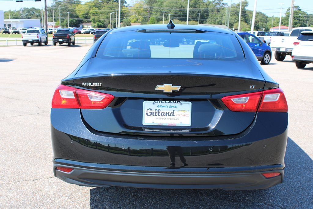 Used 2024 Chevrolet Malibu LT FWD image 17
