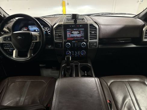 Used 2015 Ford F150 Platinum w/ Equipment Group 701A Luxury AWD/4WD image 10