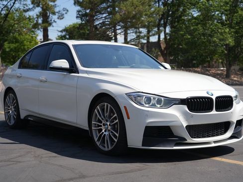 Used 2014 BMW 335i xDrive Sedan AWD/4WD image 7