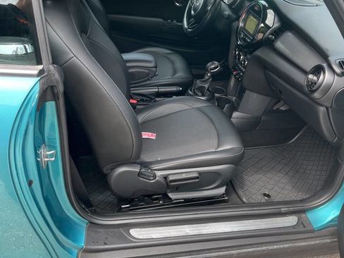 Used 2018 MINI Cooper Convertible FWD image 11