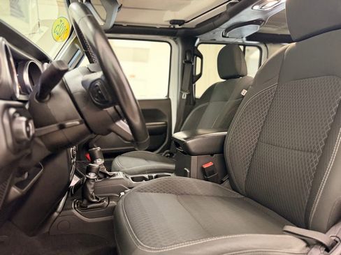Used 2021 Jeep Wrangler Unlimited Sport AWD/4WD image 11