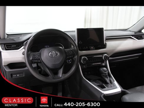 Certified 2024 Toyota RAV4 XLE AWD/4WD image 6