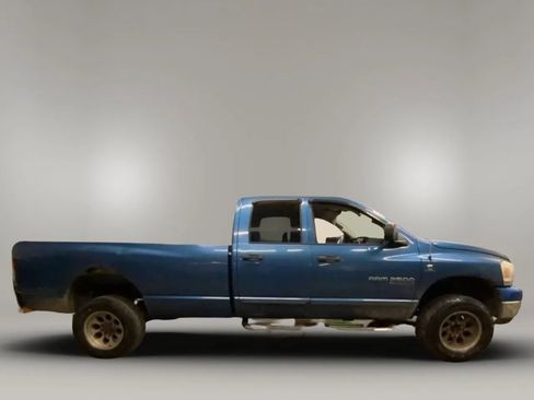 Used 2006 Dodge Ram 2500 Truck SLT w/ Quad Cab Big Horn Value Group image 7