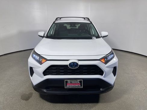 Used 2021 Toyota RAV4 LE AWD/4WD image 8