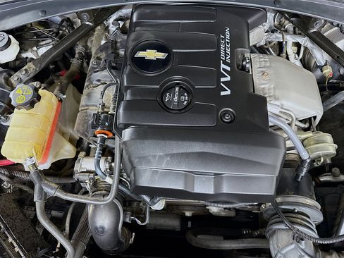 Used 2019 Chevrolet Camaro LT image 37