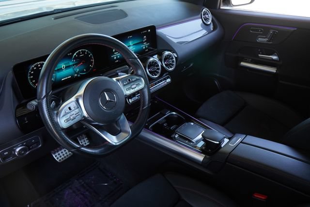 Used 2022 Mercedes-Benz GLA 35 AMG 4MATIC image 2