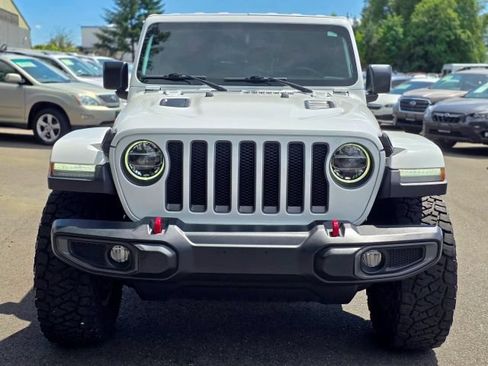 Used 2019 Jeep Wrangler Unlimited Rubicon AWD/4WD image 3