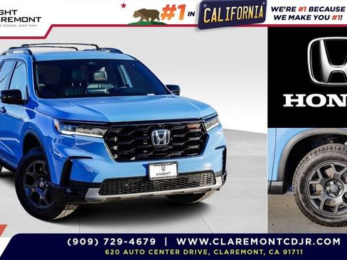Used 2024 Honda Pilot TrailSport image 1