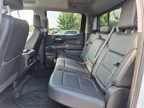 Used 2019 Chevrolet Silverado 1500 LT Trail Boss AWD/4WD image 35