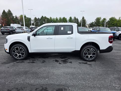New 2026 Ford Maverick Lariat AWD/4WD image 2