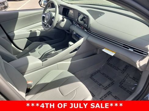 New 2026 Hyundai Elantra Sport FWD image 17