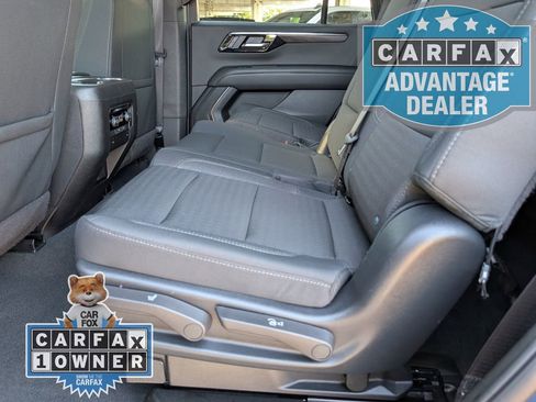 Certified 2025 Chevrolet Tahoe LS RWD image 23