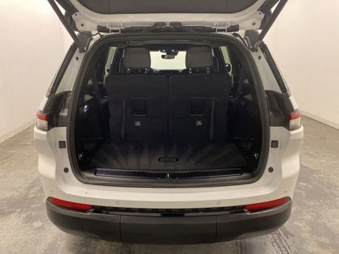 Used 2023 Jeep Grand Cherokee L Altitude image 33