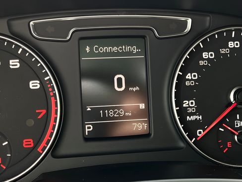 Used 2018 Audi Q3 2.0T Premium FWD image 41