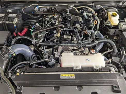 Used 2024 Toyota Tacoma SR RWD image 29