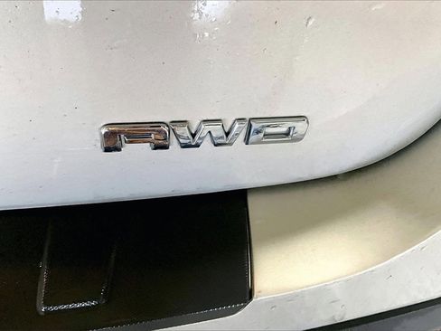 Used 2012 GMC Terrain SLT image 23