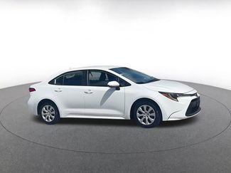 Used 2025 Toyota Corolla LE video 2
