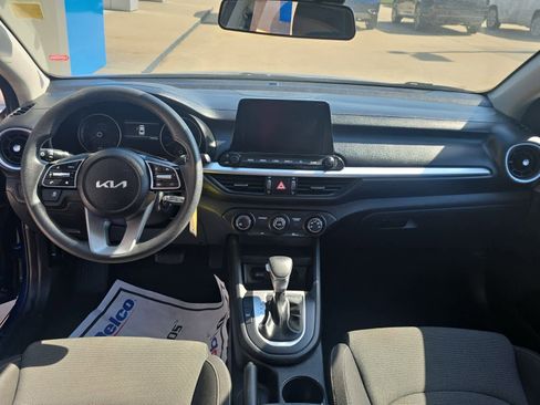 Used 2024 Kia Forte LXS image 13