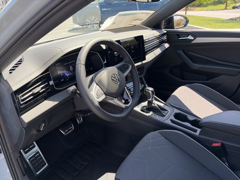 New 2026 Volkswagen Jetta Sport FWD image 11