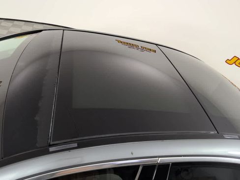 Used 2017 Mercedes-Benz C 300 Sedan image 12