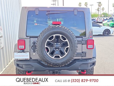 Used 2017 Jeep Wrangler Rubicon AWD/4WD image 6