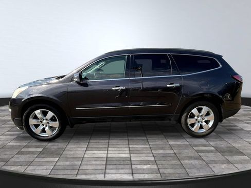 Used 2013 Chevrolet Traverse LTZ FWD image 4