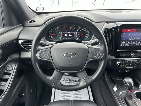 Used 2022 Chevrolet Traverse RS image 14