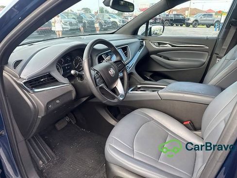 Used 2024 Buick Enclave Essence AWD/4WD image 12