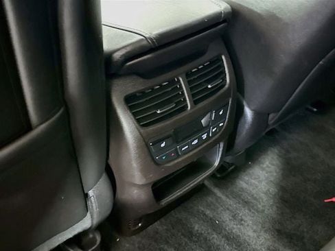 Used 2016 Acura MDX SH-AWD image 25