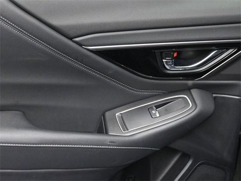 Used 2024 Subaru Outback Limited image 25