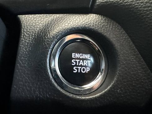 Used 2024 Toyota RAV4 XLE FWD image 34