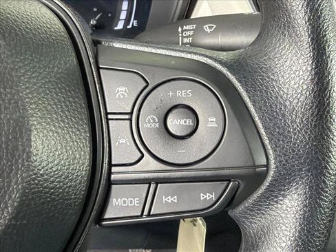 Used 2026 Toyota Corolla LE FWD image 25