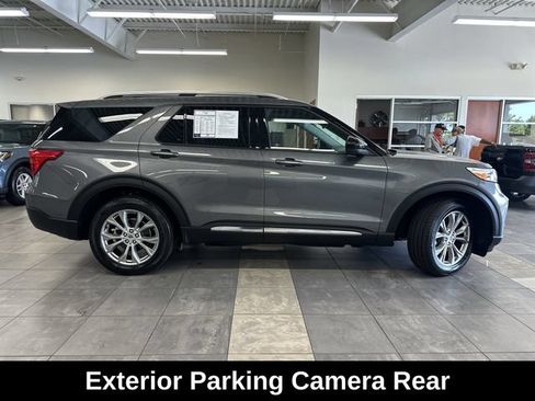 Used 2024 Ford Explorer Limited AWD/4WD image 13